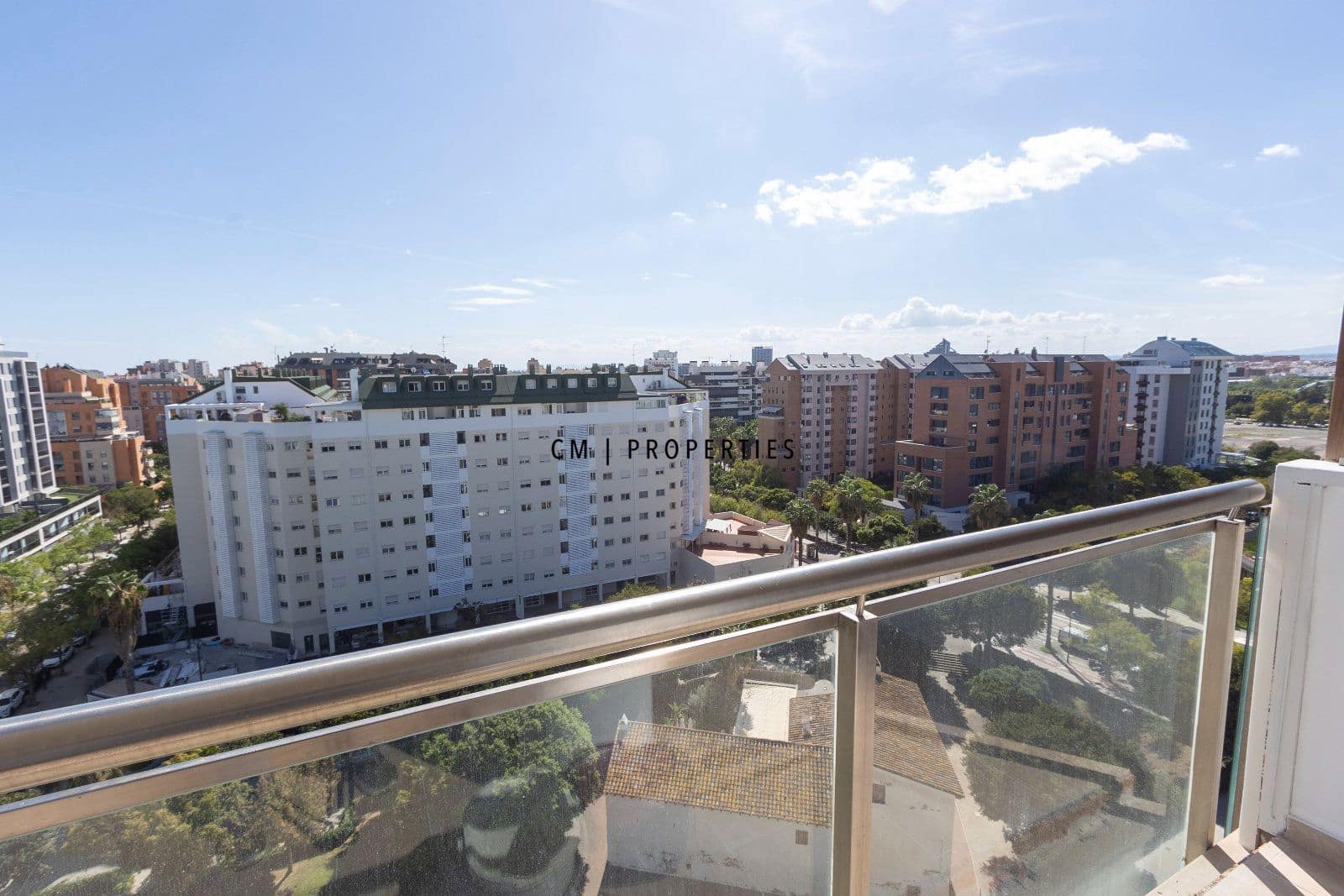Ático de 3 habitaciones en València ciudad en alquiler con piscina garaje - 3.150 € (Ref: 10144758)