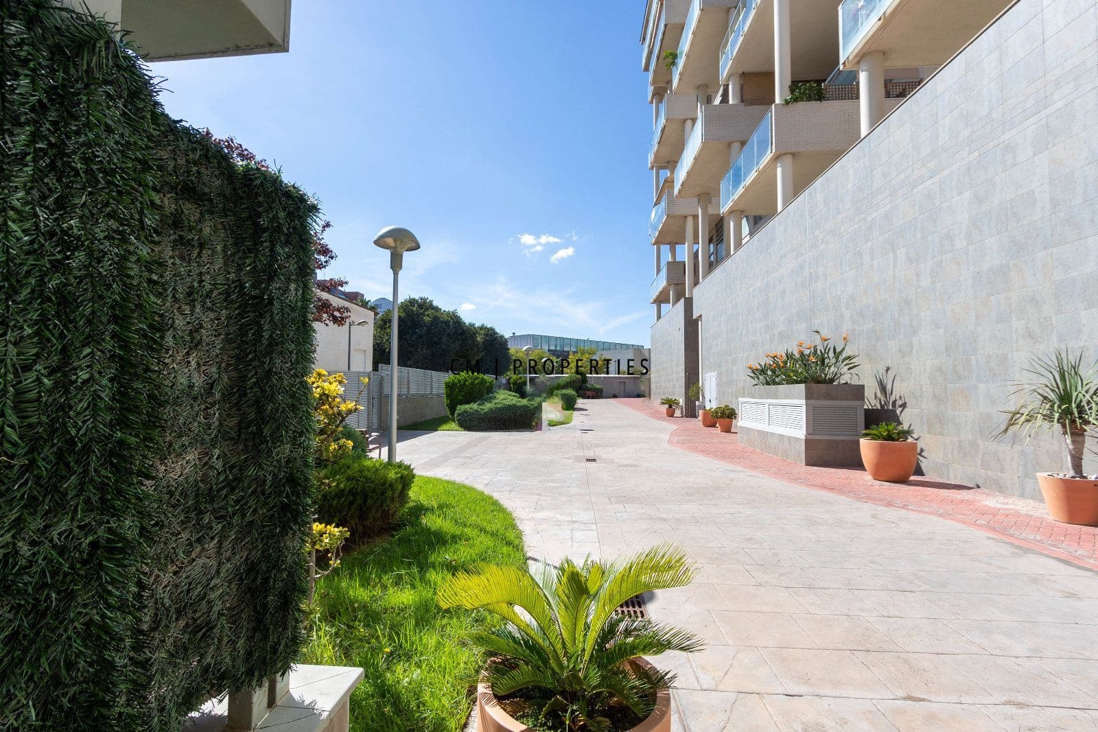 Ático de 3 habitaciones en València ciudad en alquiler con piscina garaje - 3.150 € (Ref: 10144758)