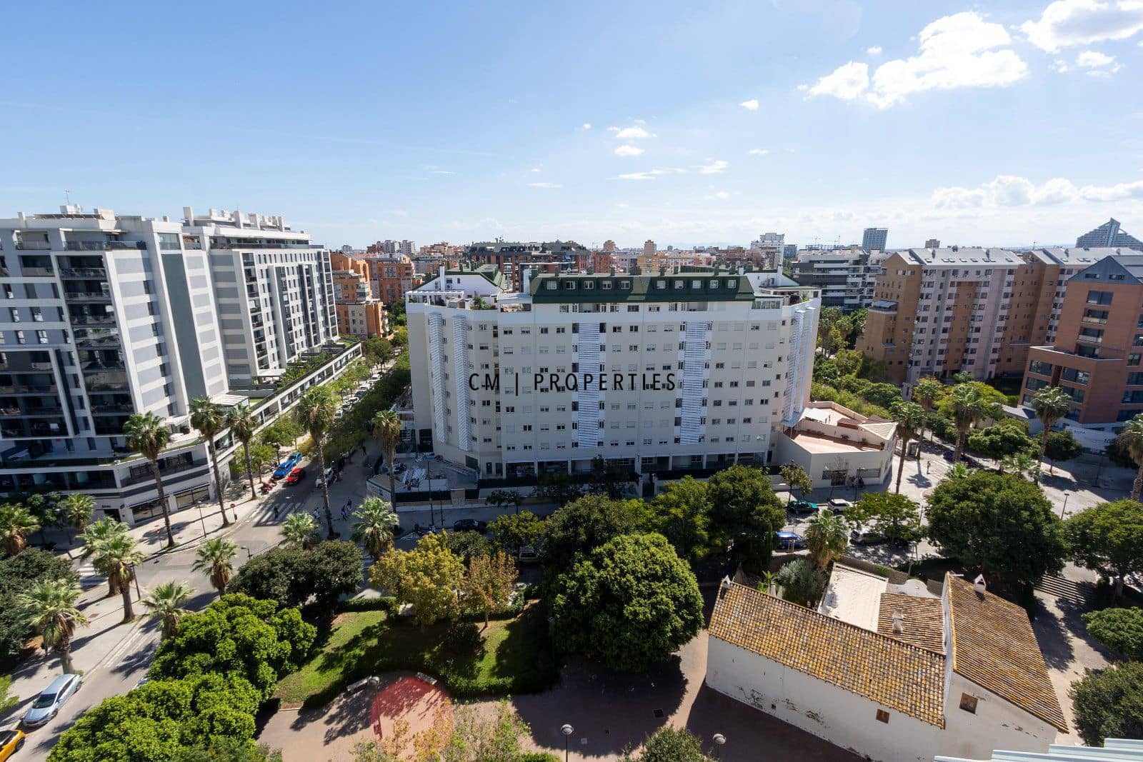 Ático de 3 habitaciones en València ciudad en alquiler con piscina garaje - 3.150 € (Ref: 10144758)