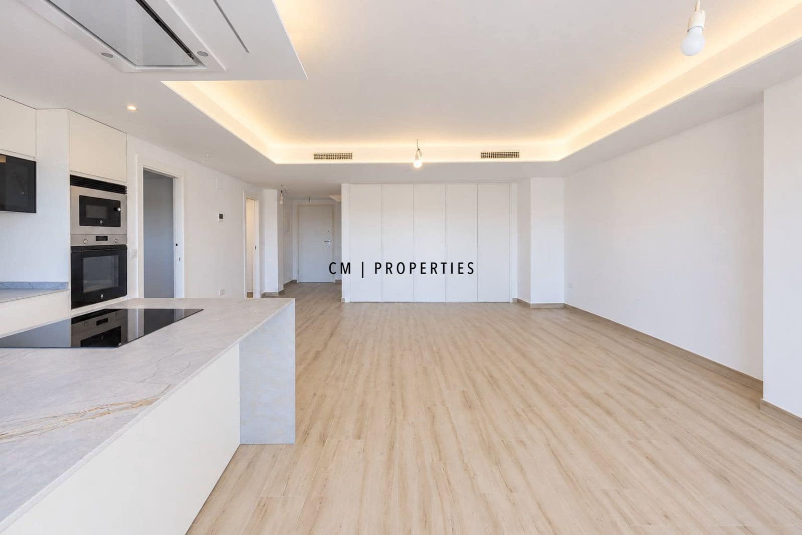 Ático de 3 habitaciones en València ciudad en alquiler con piscina garaje - 3.150 € (Ref: 10144758)