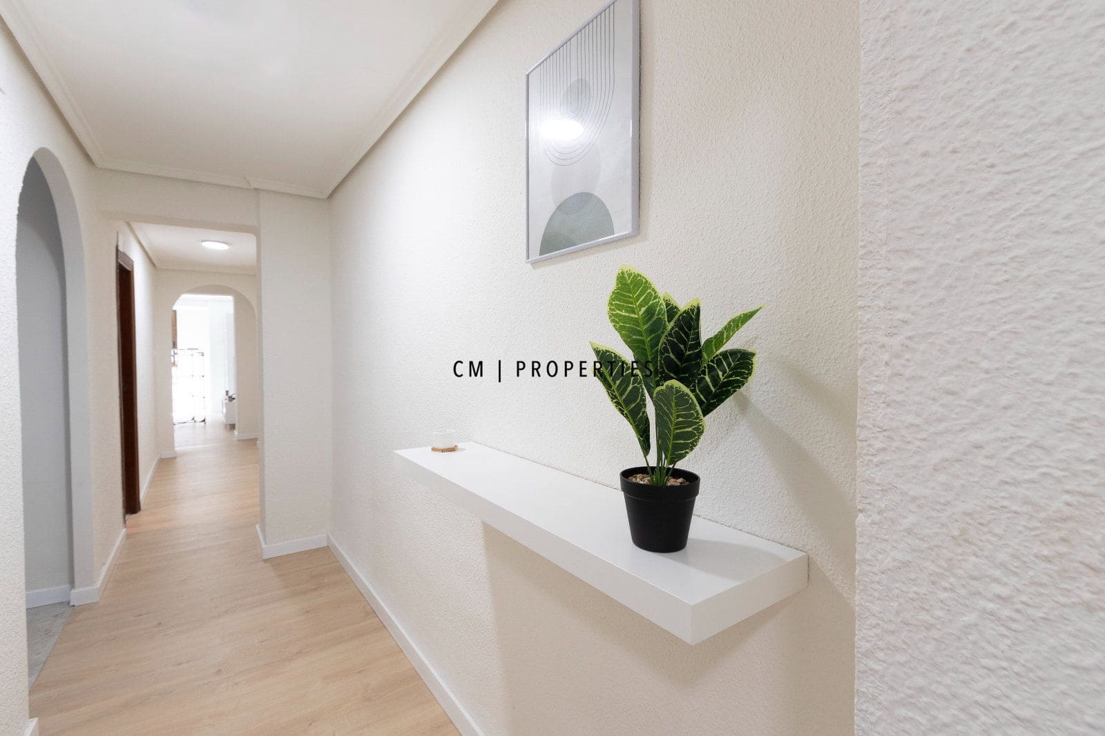 2 bedroom Flat for rent in Valencia city - € 1,800 (Ref: 10147454)