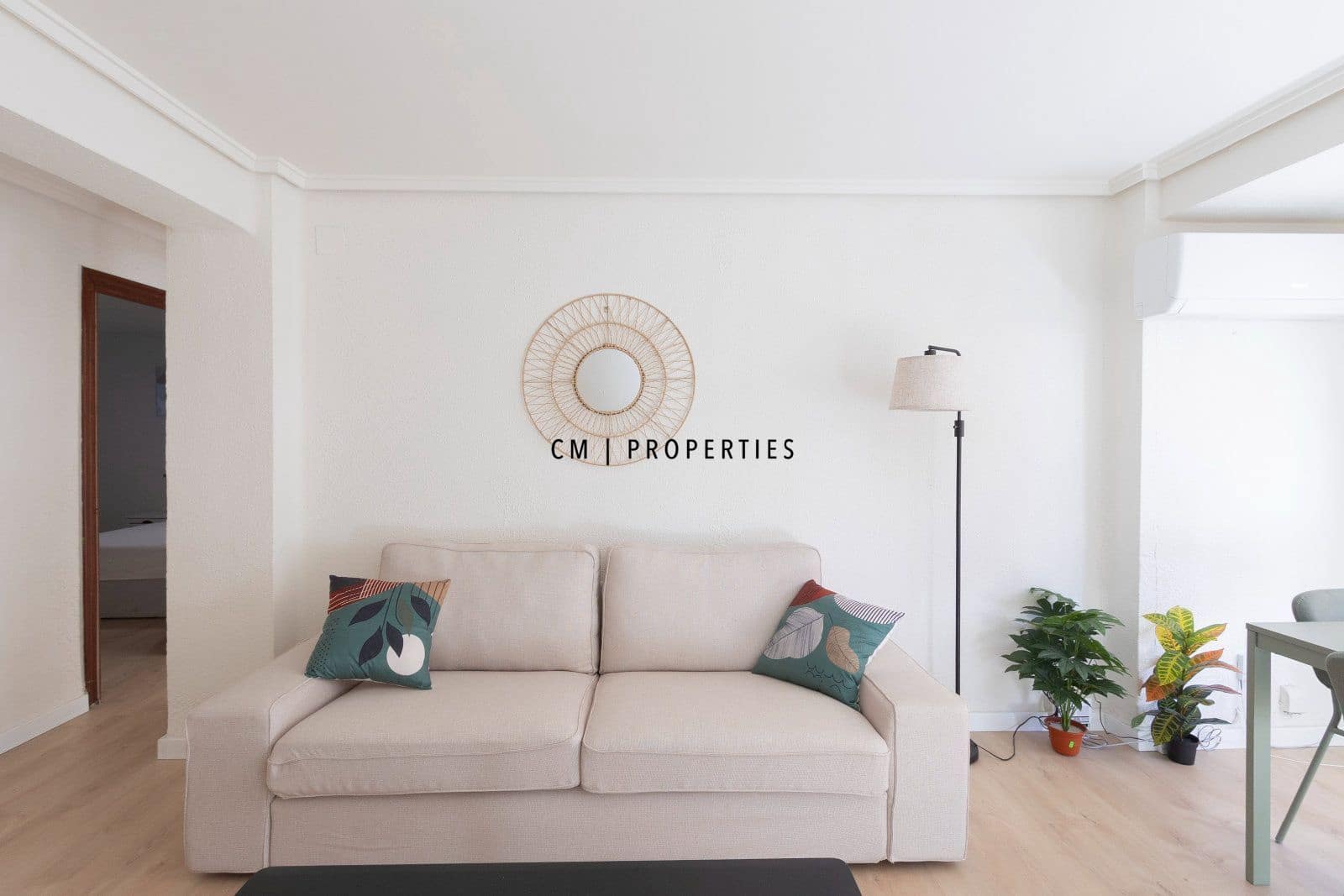 2 bedroom Flat for rent in Valencia city - € 1,800 (Ref: 10147454)