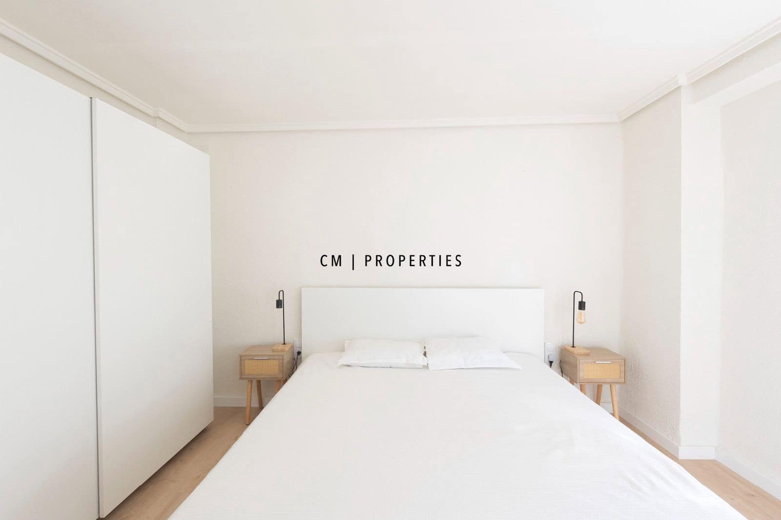 2 bedroom Flat for rent in Valencia city - € 1,800 (Ref: 10147454)
