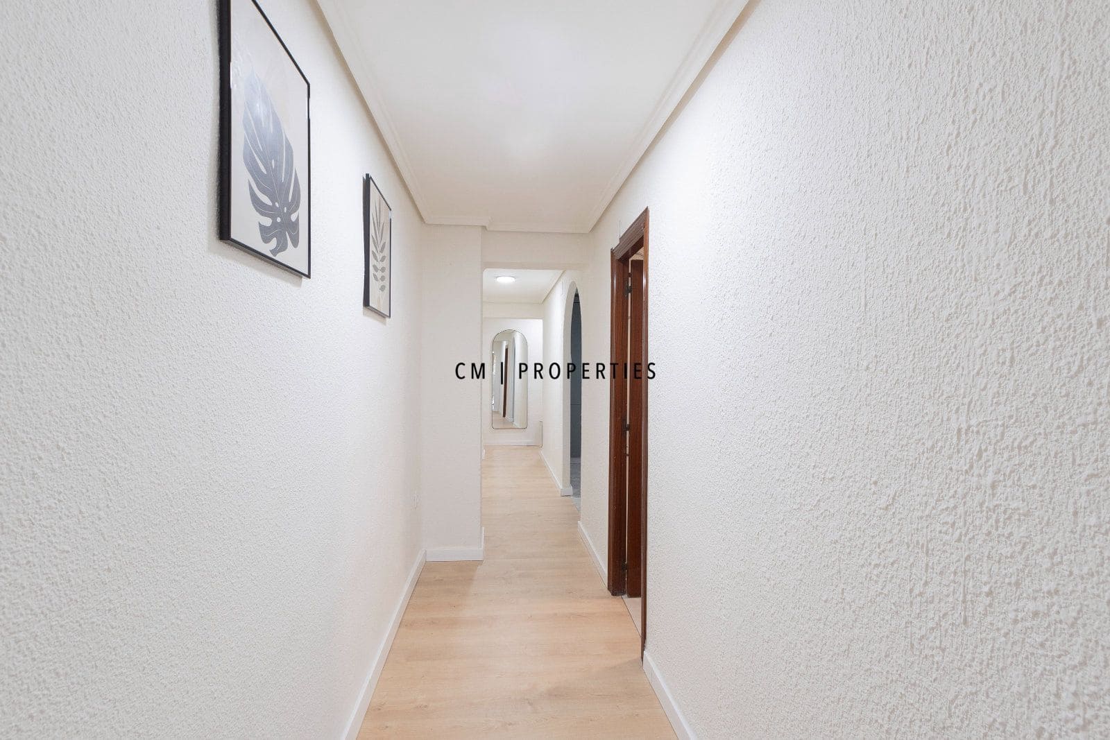 2 bedroom Flat for rent in Valencia city - € 1,800 (Ref: 10147454)