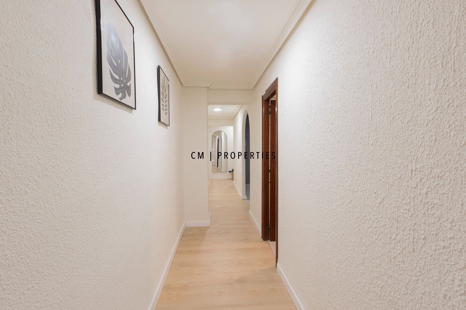 2 bedroom Flat for rent in Valencia city - € 1,800 (Ref: 10147454)