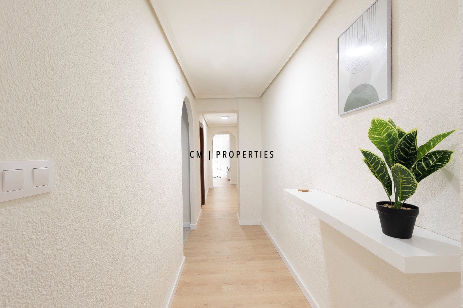 2 bedroom Flat for rent in Valencia city - € 1,800 (Ref: 10147454)