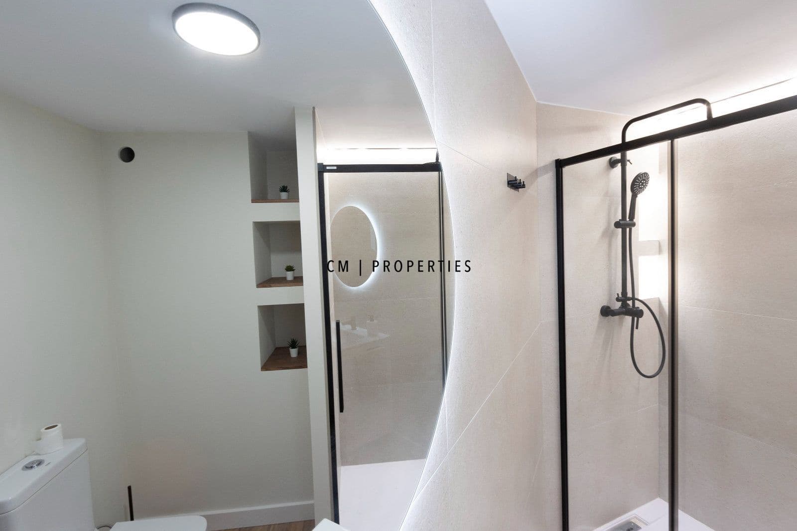 4 bedroom Flat for rent in Sagunto / Sagunt - € 1,800 (Ref: 10153973)