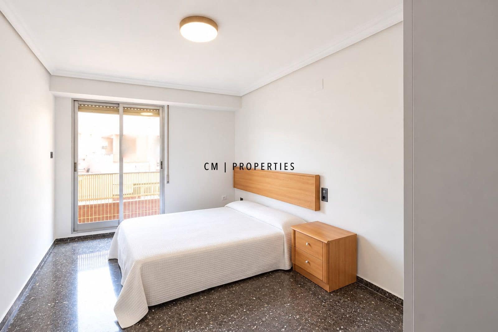 4 bedroom Flat for rent in Sagunto / Sagunt - € 1,800 (Ref: 10153973)