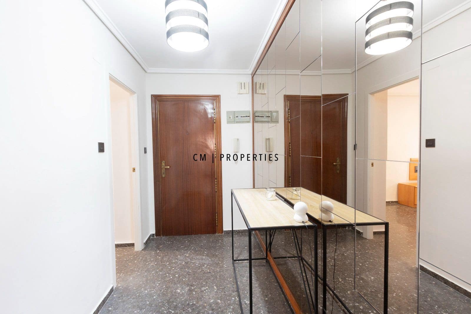 4 bedroom Flat for rent in Sagunto / Sagunt - € 1,800 (Ref: 10153973)