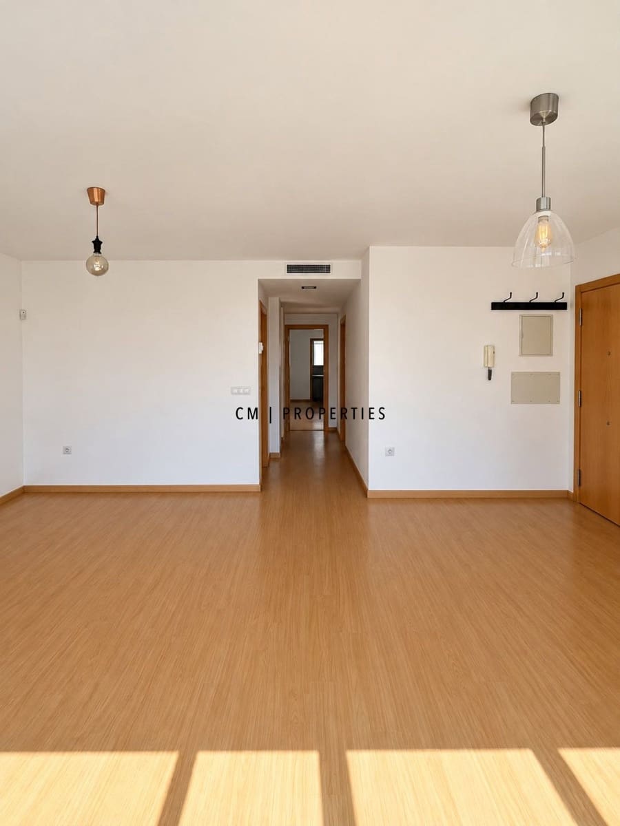 Ático de 2 habitaciones en València ciudad en alquiler - 2.000 € (Ref: 10154099)