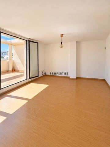 2 bedroom Penthouse for rent in Valencia city - € 2,000 (Ref: 10154099)