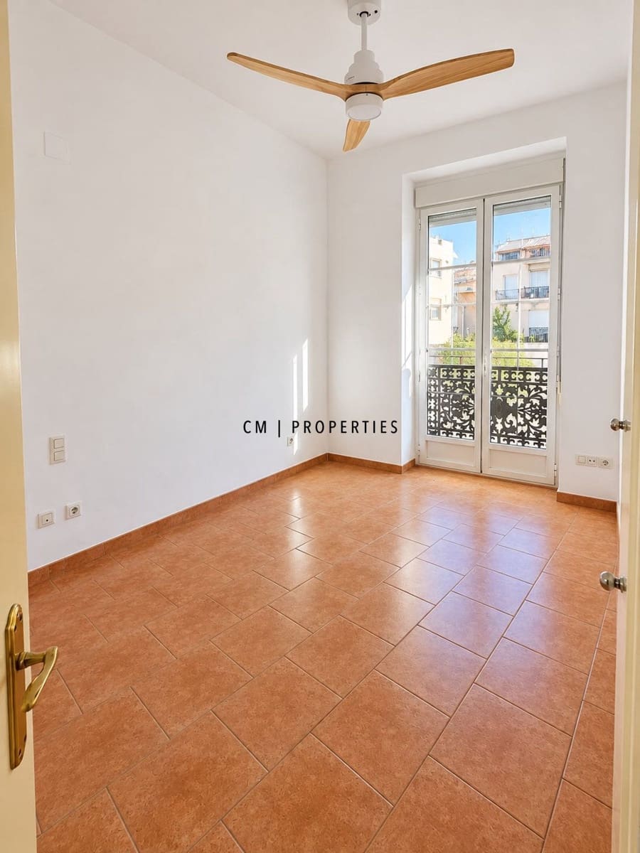 3 sypialnia Mieszkanie do wynajęcia w Miasto Walencja - 1 500 € (Ref: 10154100)