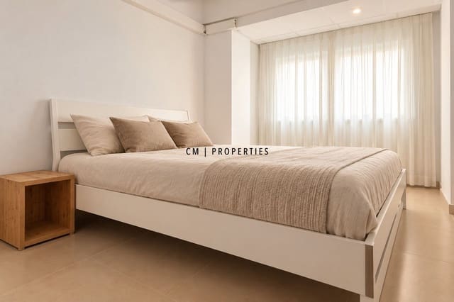 2 slaapkamer Flat te huur in L'Eixample, Valencia stad - € 1.400 (Ref: 10154101)
