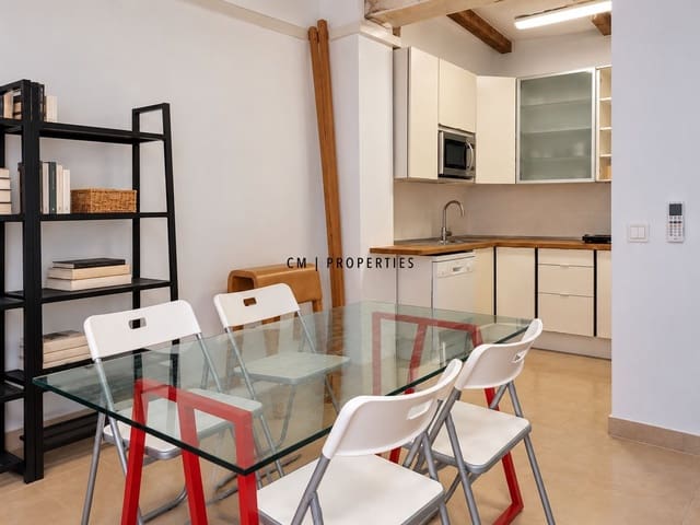 2 slaapkamer Flat te huur in L'Eixample, Valencia stad - € 1.400 (Ref: 10154101)
