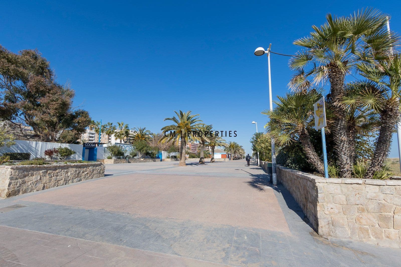 Flat for rent in Sagunto / Sagunt with garage - € 1,200 (Ref: 10155520)