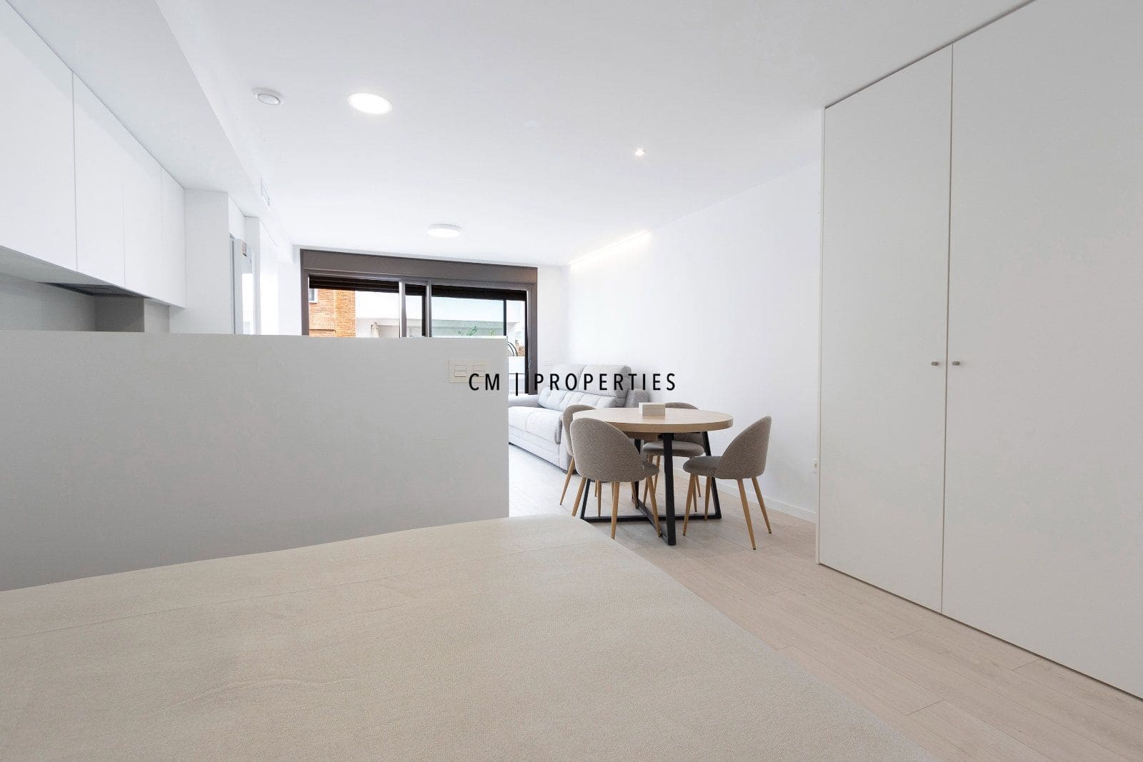 Flat for rent in Sagunto / Sagunt with garage - € 1,200 (Ref: 10155520)