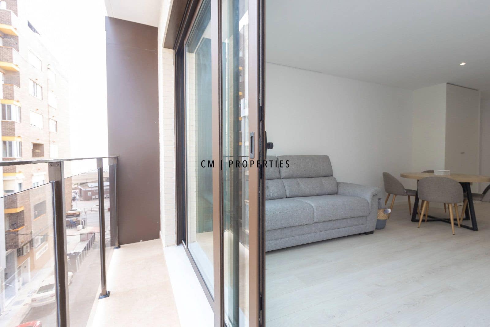 Flat for rent in Sagunto / Sagunt with garage - € 1,200 (Ref: 10155520)