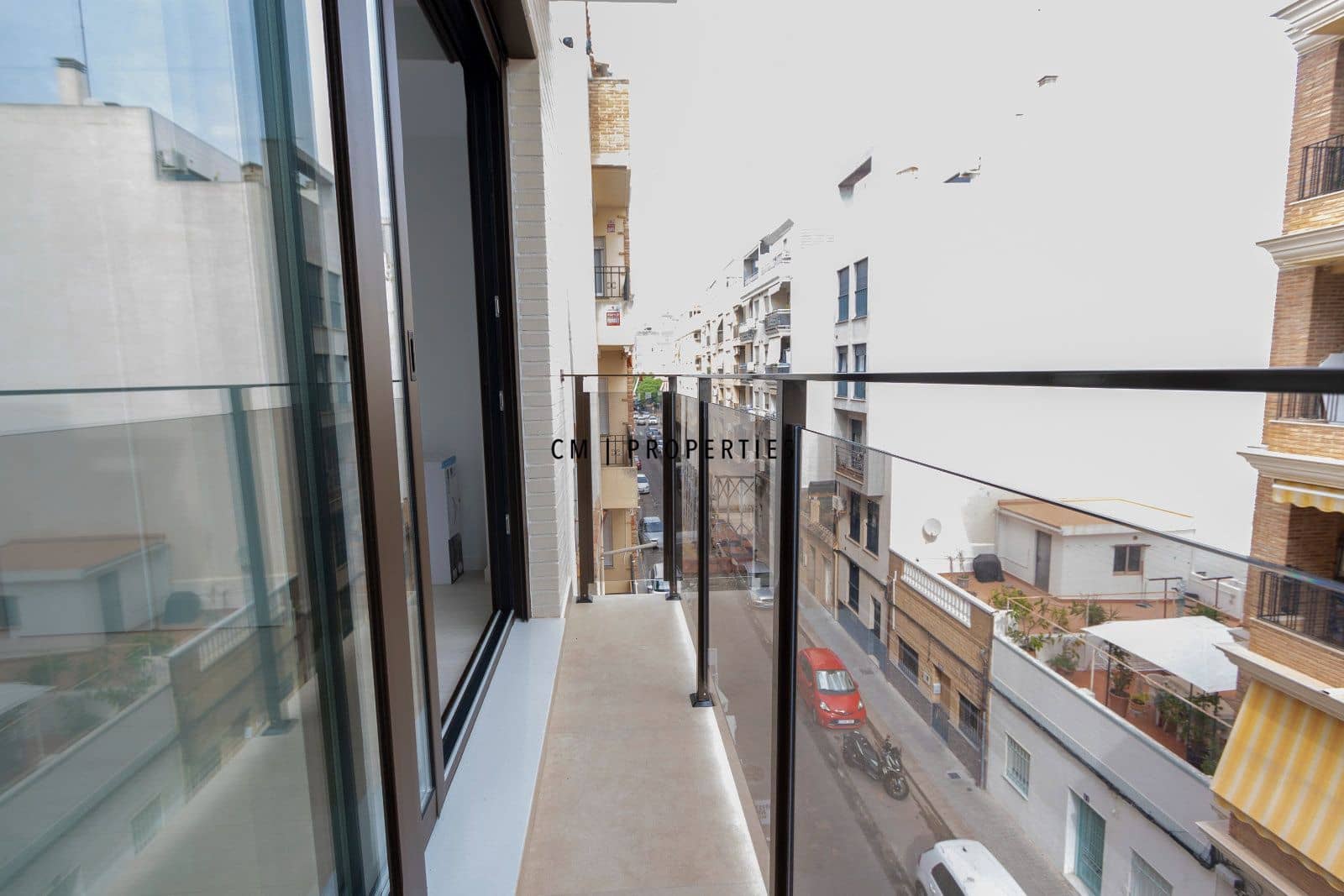 Flat for rent in Sagunto / Sagunt with garage - € 1,200 (Ref: 10155520)