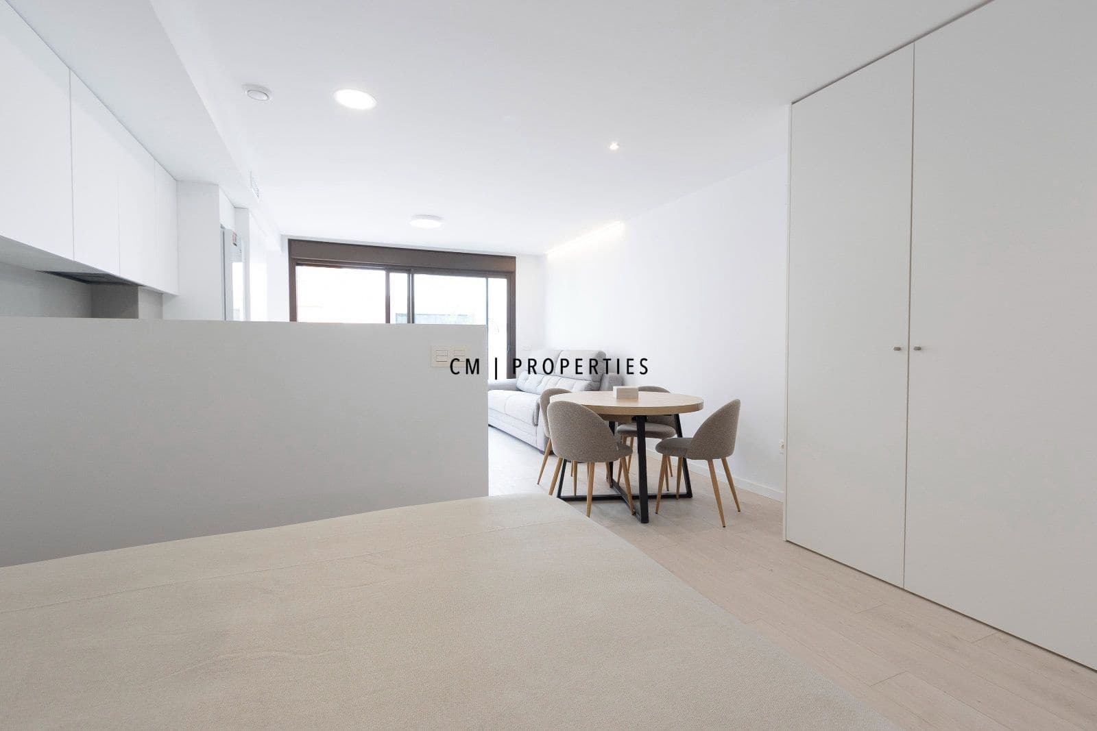 Flat for rent in Sagunto / Sagunt with garage - € 1,200 (Ref: 10155520)