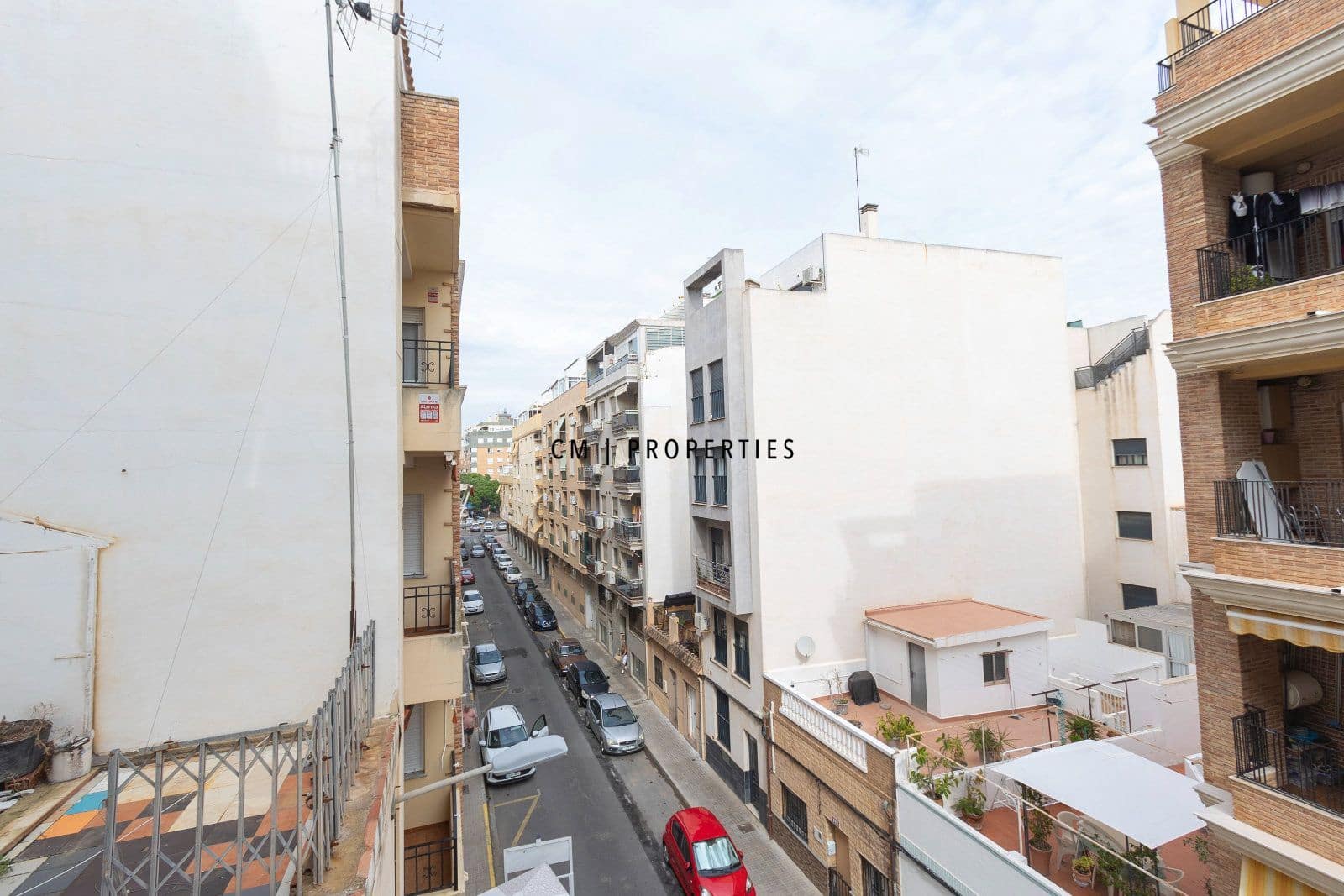 Flat for rent in Sagunto / Sagunt with garage - € 1,200 (Ref: 10155520)