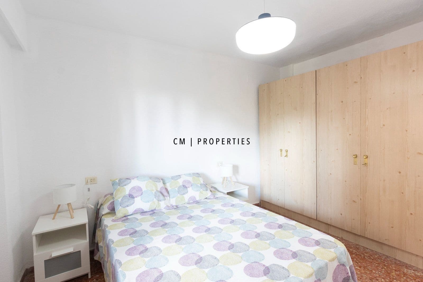 4 soveværelse Lejlighed til leje i Valencia by - € 1.650 (Ref: 10156793)