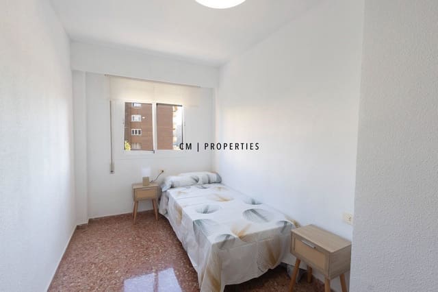 4 soveværelse Lejlighed til leje i Quatre Carreres, Valencia by - € 1.650 (Ref: 10156793)