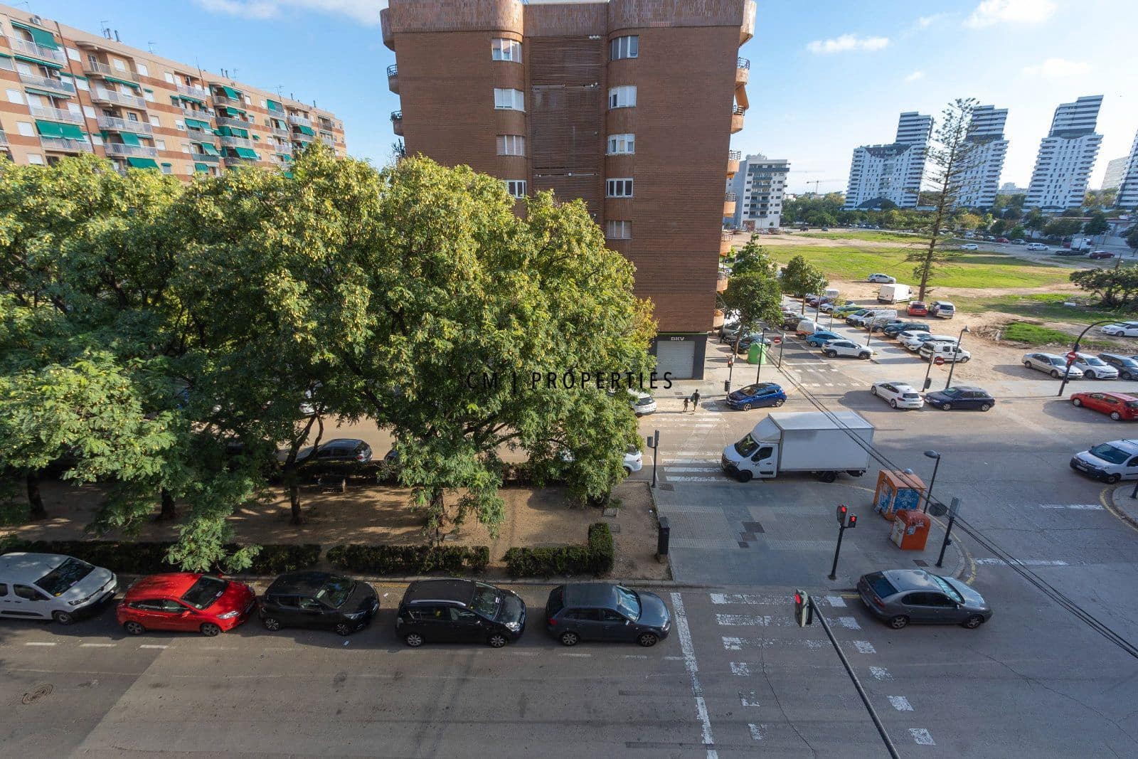 4 soveværelse Lejlighed til leje i Valencia by - € 1.650 (Ref: 10156793)