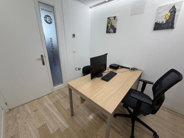 Biuro do wynajęcia w Miasto Walencja - 510 € (Ref: 10156794)