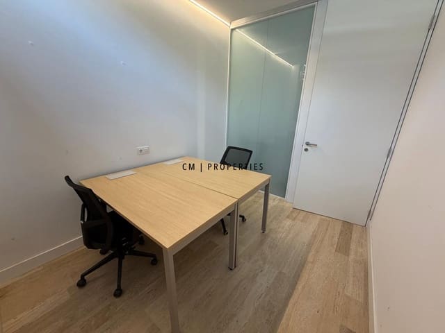 Biuro do wynajęcia w Miasto Walencja - 510 € (Ref: 10156794)