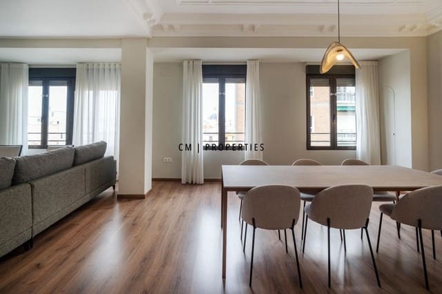 4 camera da letto Appartamento da affittare in Ciutat Vella, Valencia città - 4.000 € (Rif: 10158459)