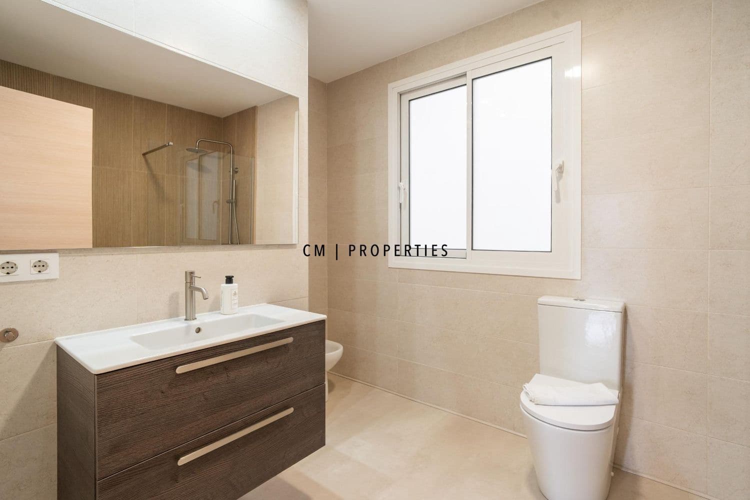 4 camera da letto Appartamento da affittare in Valencia citta - 4.000 € (Rif: 10158459)