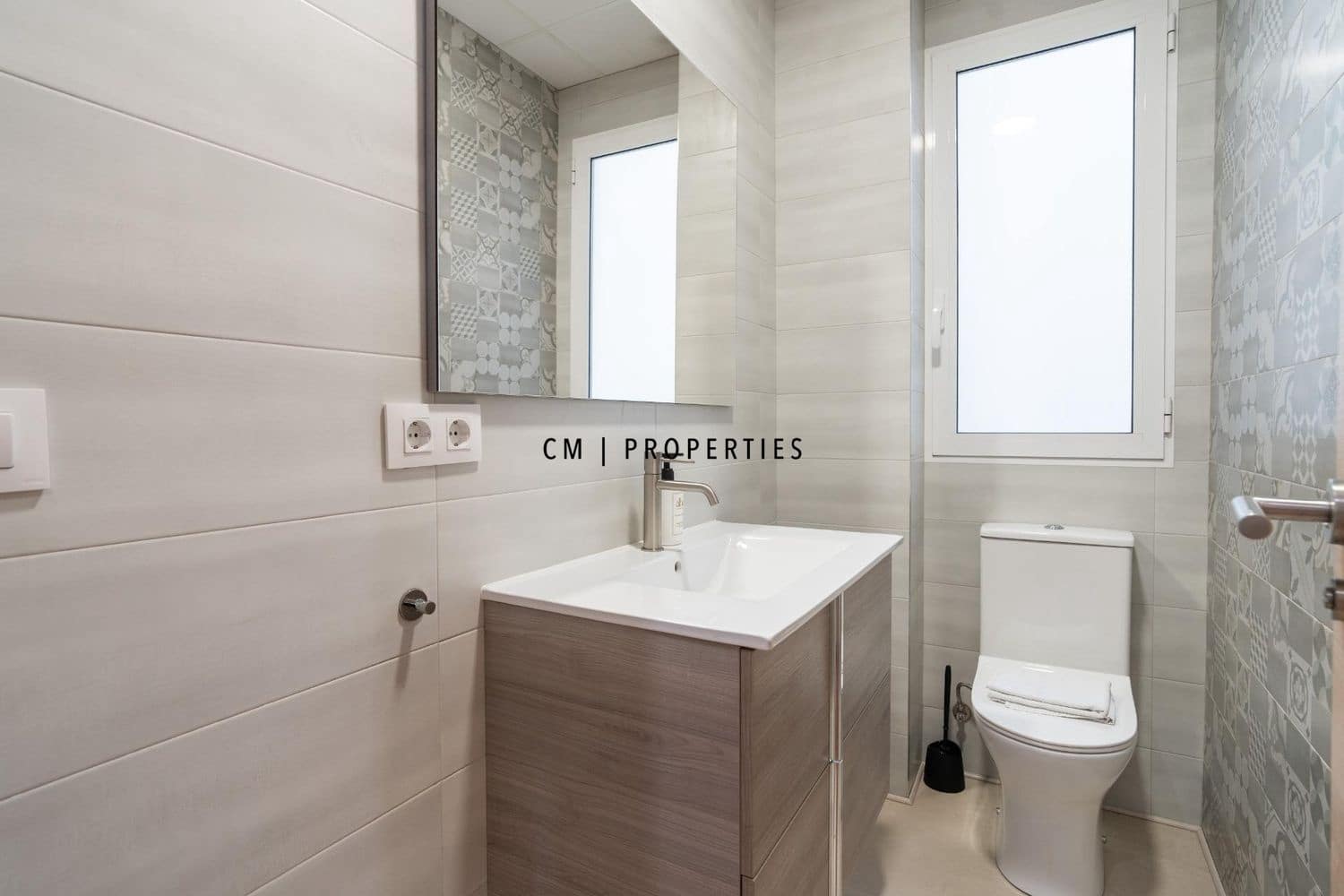 4 camera da letto Appartamento da affittare in Valencia citta - 4.000 € (Rif: 10158459)