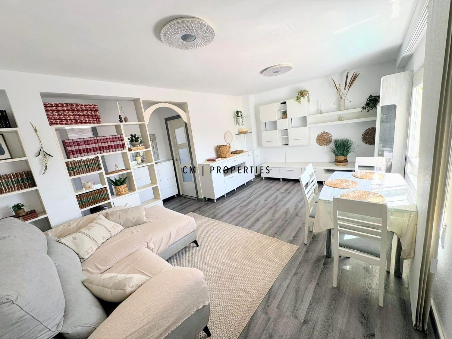 4 bedroom Flat for rent in Valencia city - € 1,590 (Ref: 10158697)