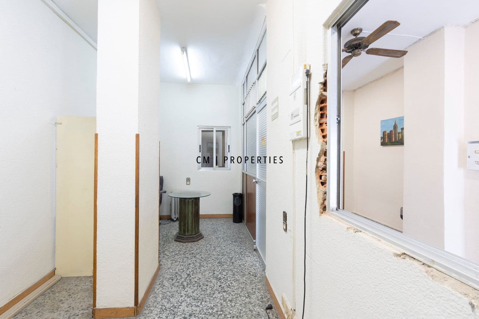 Commercieel te koop in Valencia stad - € 260.000 (Ref: 10161805)