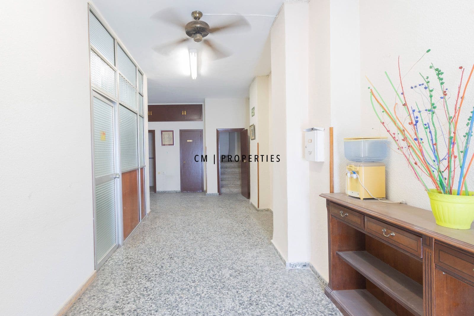 Commercieel te koop in Valencia stad - € 260.000 (Ref: 10161805)