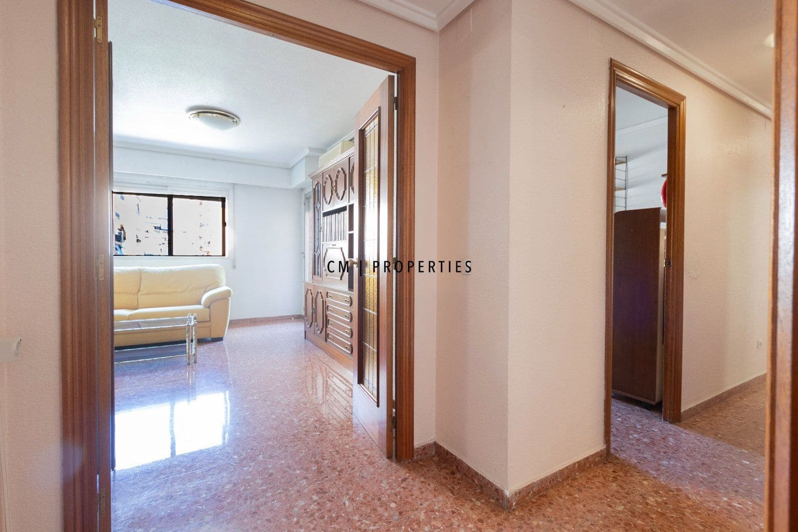 3 makuuhuone Asunto vuokrattavana paikassa Valencia kaupunki - 1 200 € (Ref: 10161929)