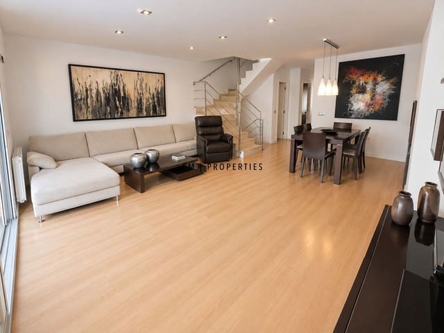 5 soveværelse Byhus til leje i Campolivar, Godella med swimmingpool garage - € 2.500 (Ref: 10162497)
