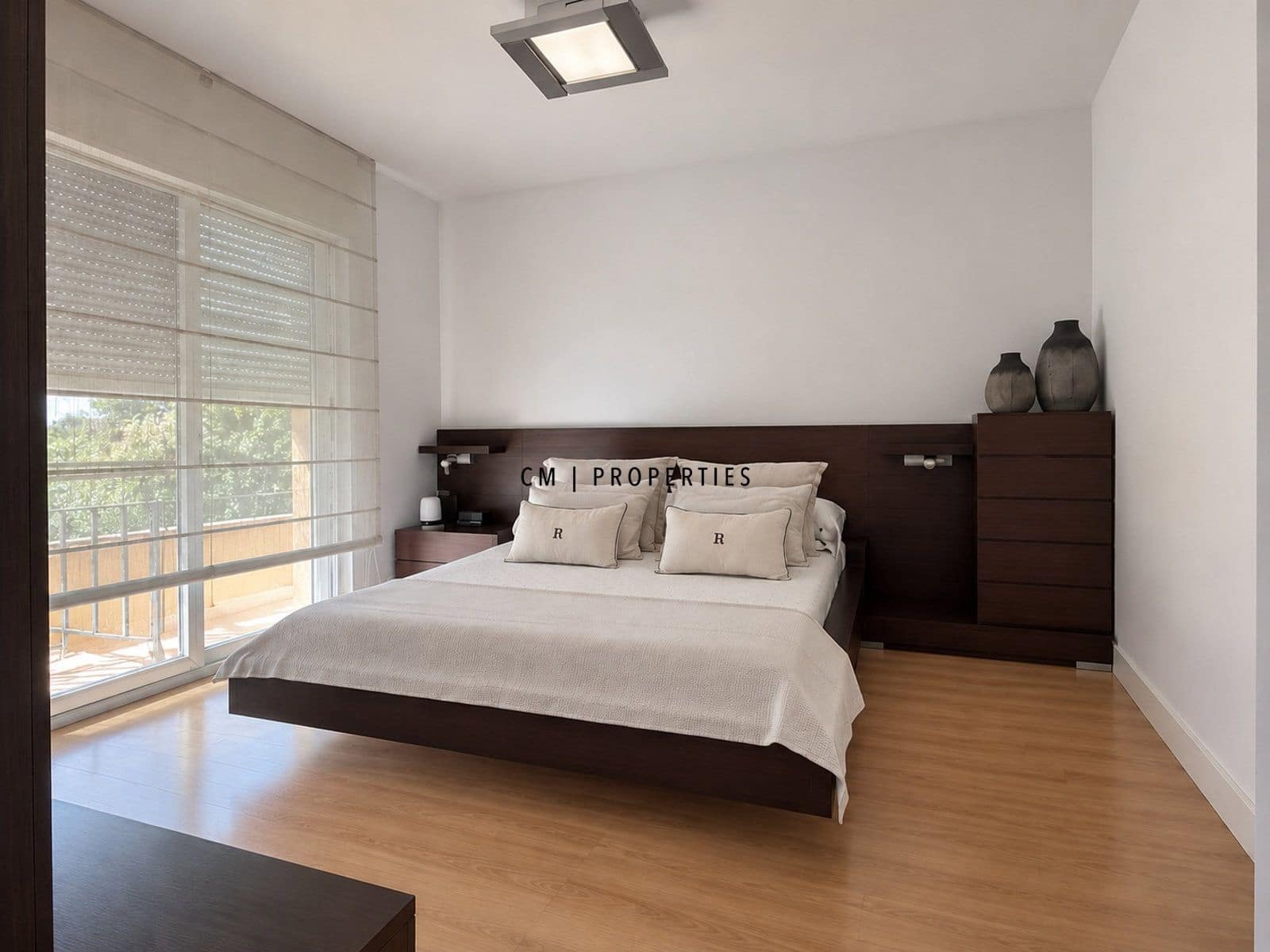 5 bedroom Townhouse for rent in Campolivar with pool garage - € 2,500 (Ref: 10162497)