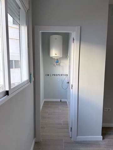 3 soveværelse Lejlighed til leje i Valencia by - € 2.200 (Ref: 10163226)