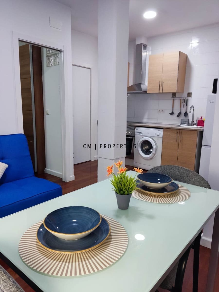 1 quarto Apartamento para arrendar em Valencia cidade - 950 € (Ref: 10163821)