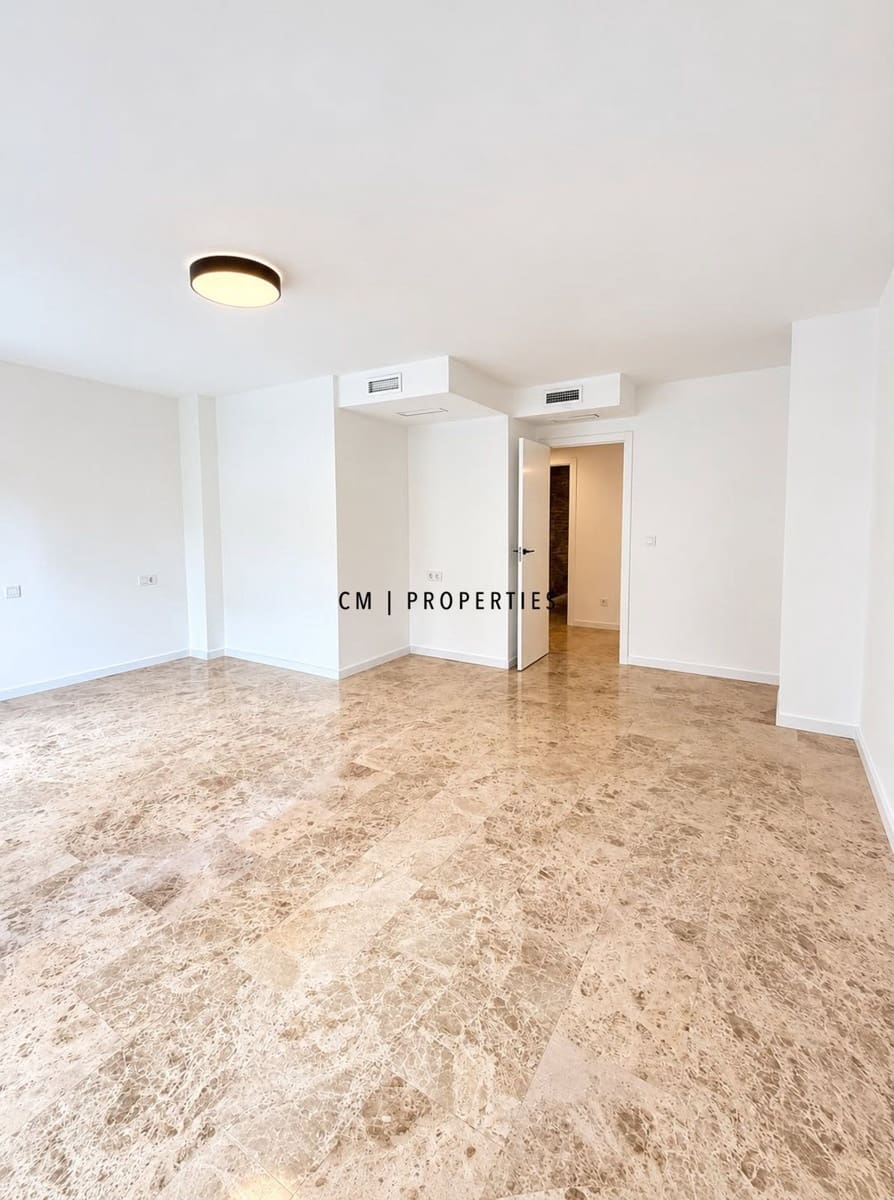 3 Zimmer Wohnung zu vermieten in Valencia Stadt mit Pool - 2.350 € (Ref: 10165442)