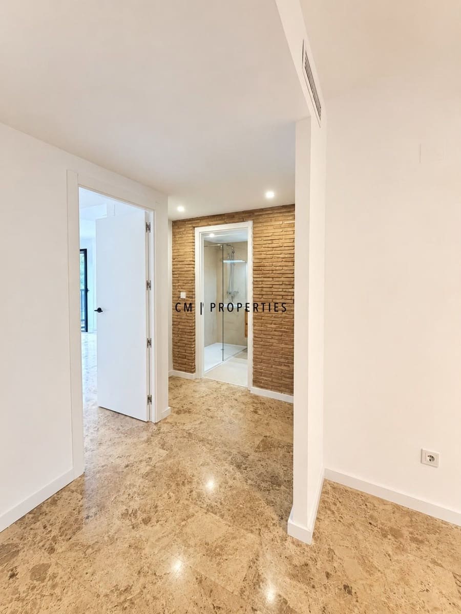 3 Zimmer Wohnung zu vermieten in Valencia Stadt mit Pool - 2.350 € (Ref: 10165442)