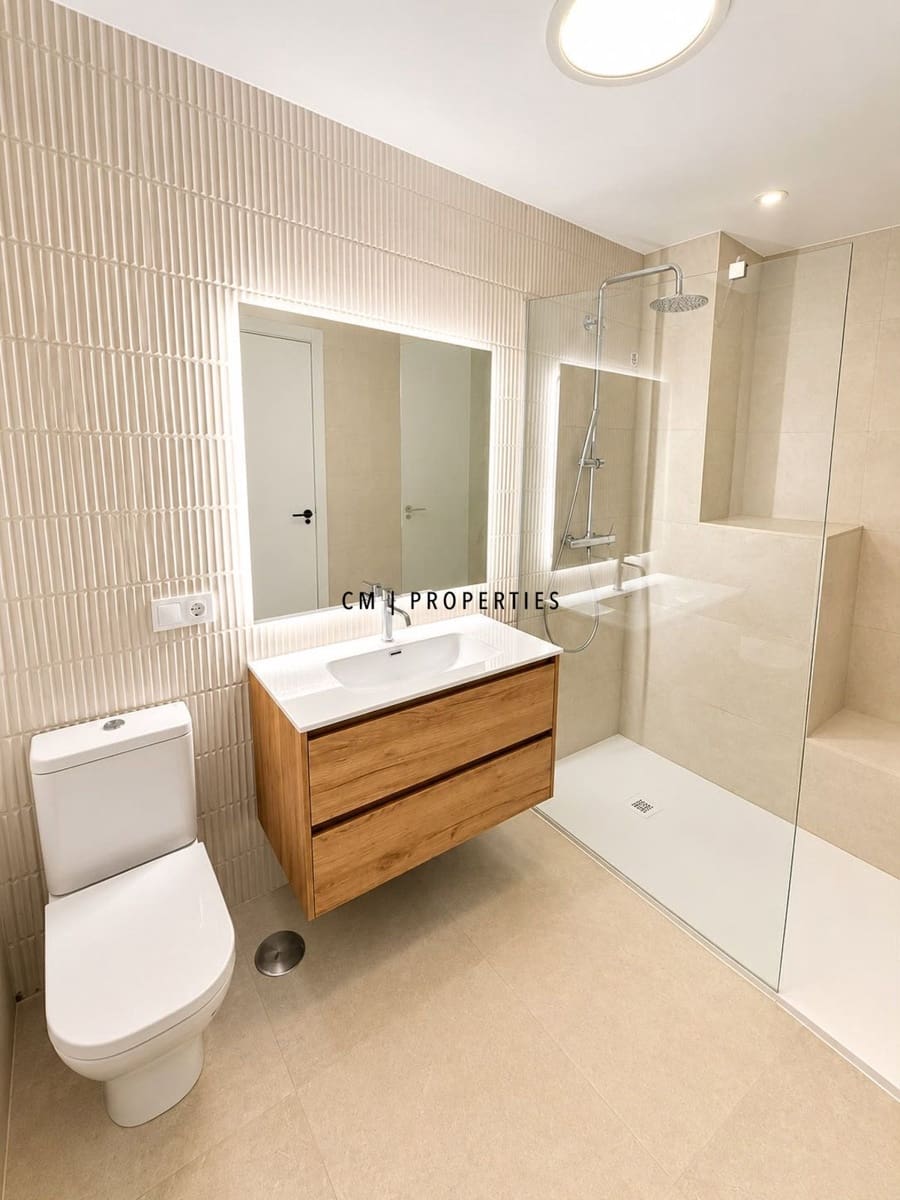 3 Zimmer Wohnung zu vermieten in Valencia Stadt mit Pool - 2.350 € (Ref: 10165442)