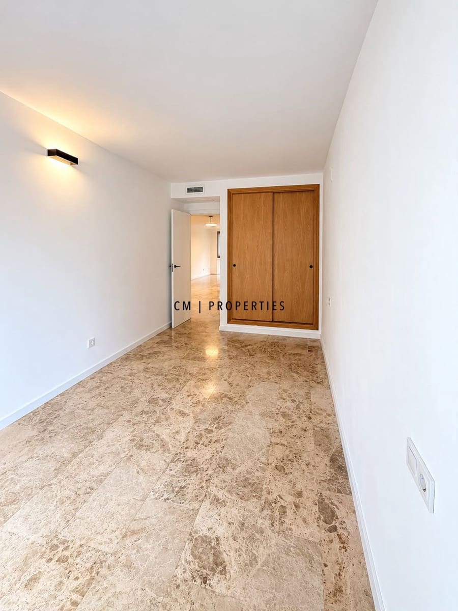 3 Zimmer Wohnung zu vermieten in Valencia Stadt mit Pool - 2.350 € (Ref: 10165442)