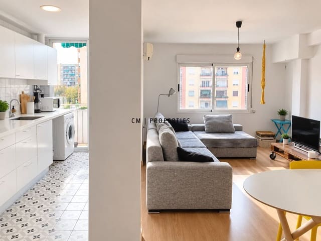 3 sypialnia Mieszkanie do wynajęcia w Miasto Walencja - 1 400 € (Ref: 10165558)