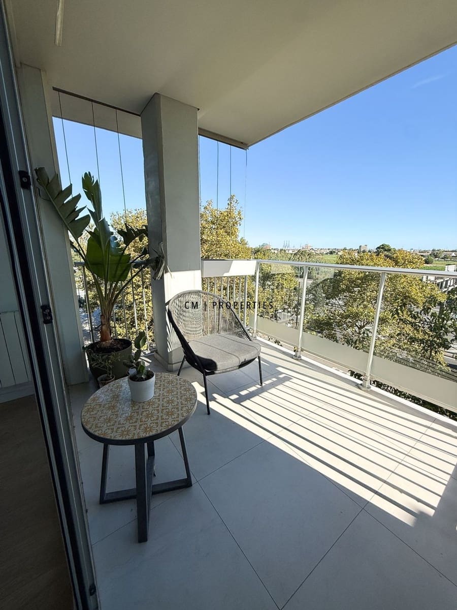 2 soverom Leilighet til leie i Valencia by med svømmebasseng garasje - € 1 950 (Ref: 10165678)