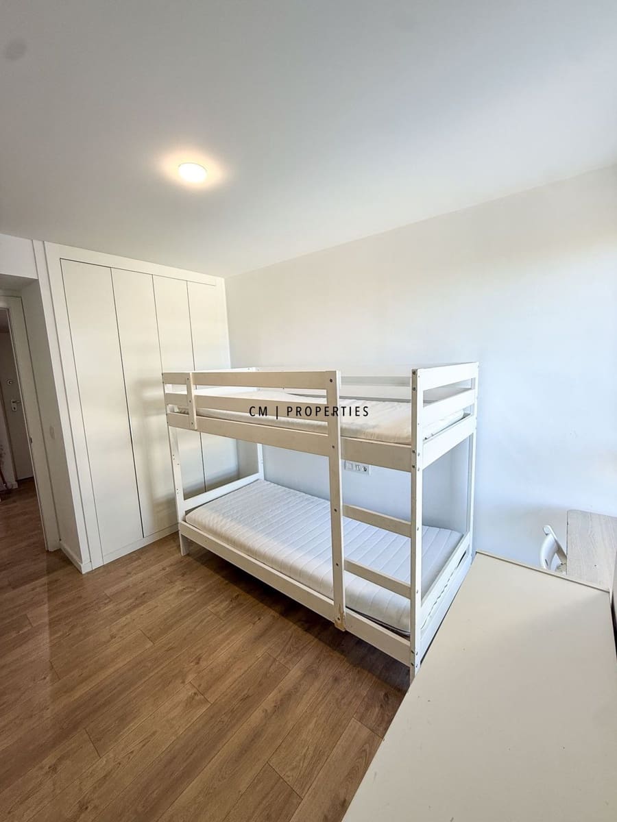 2 soverom Leilighet til leie i Valencia by med svømmebasseng garasje - € 1 950 (Ref: 10165678)