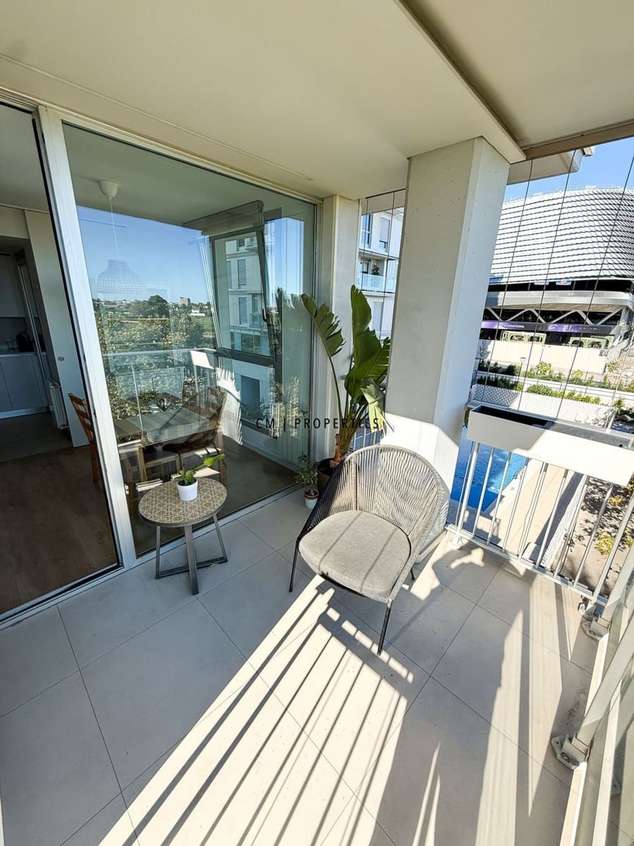 2 soverom Leilighet til leie i Valencia by med svømmebasseng garasje - € 1 950 (Ref: 10165678)