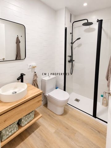 3 sypialnia Mieszkanie do wynajęcia w Miasto Walencja - 1 500 € (Ref: 10172279)