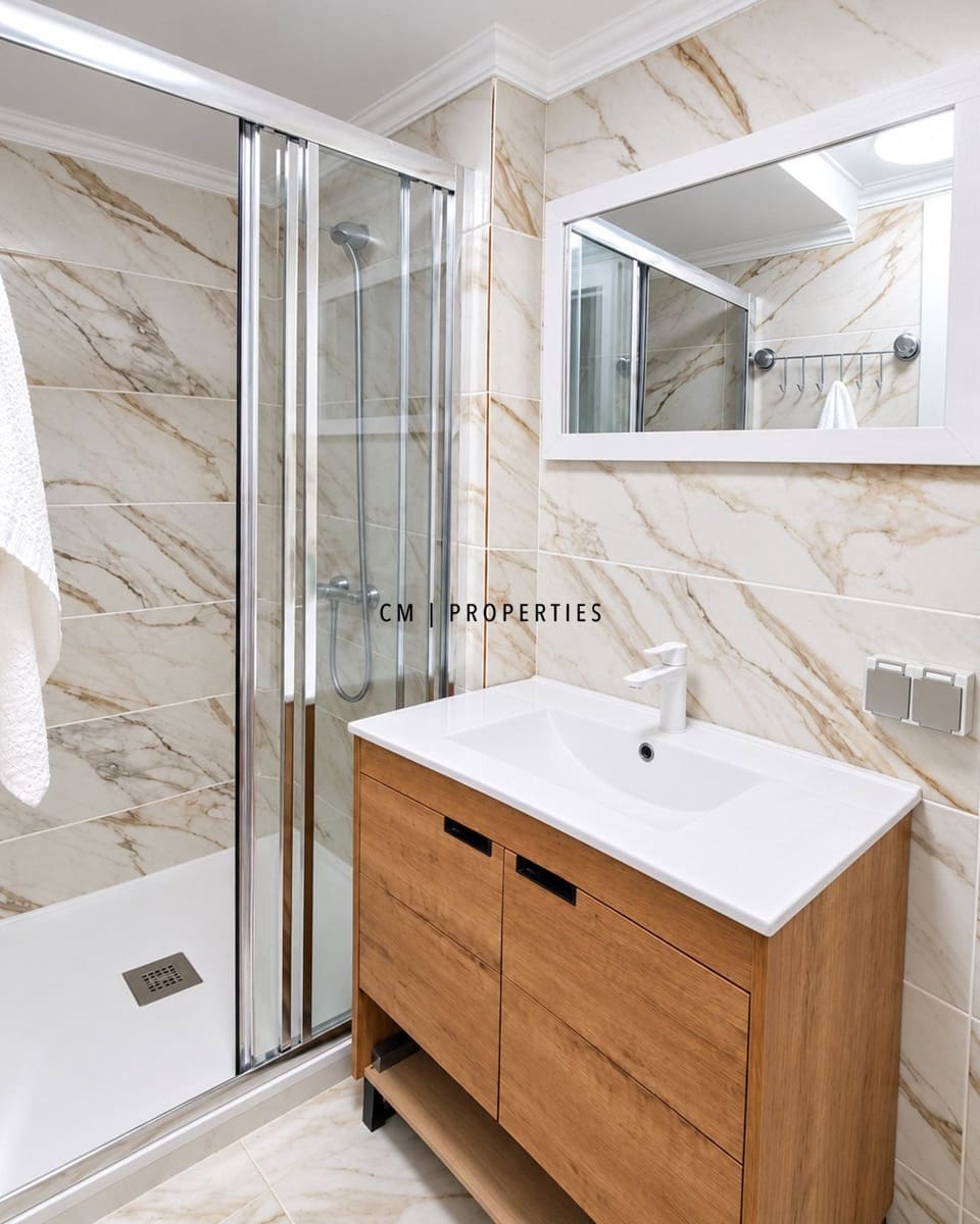 5 bedroom Flat for sale in Xirivella - € 217,000 (Ref: 10172281)